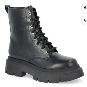 No Boundaries Women’s Combat Boots, Adjustable & Side Zip , Black, Size 7.5